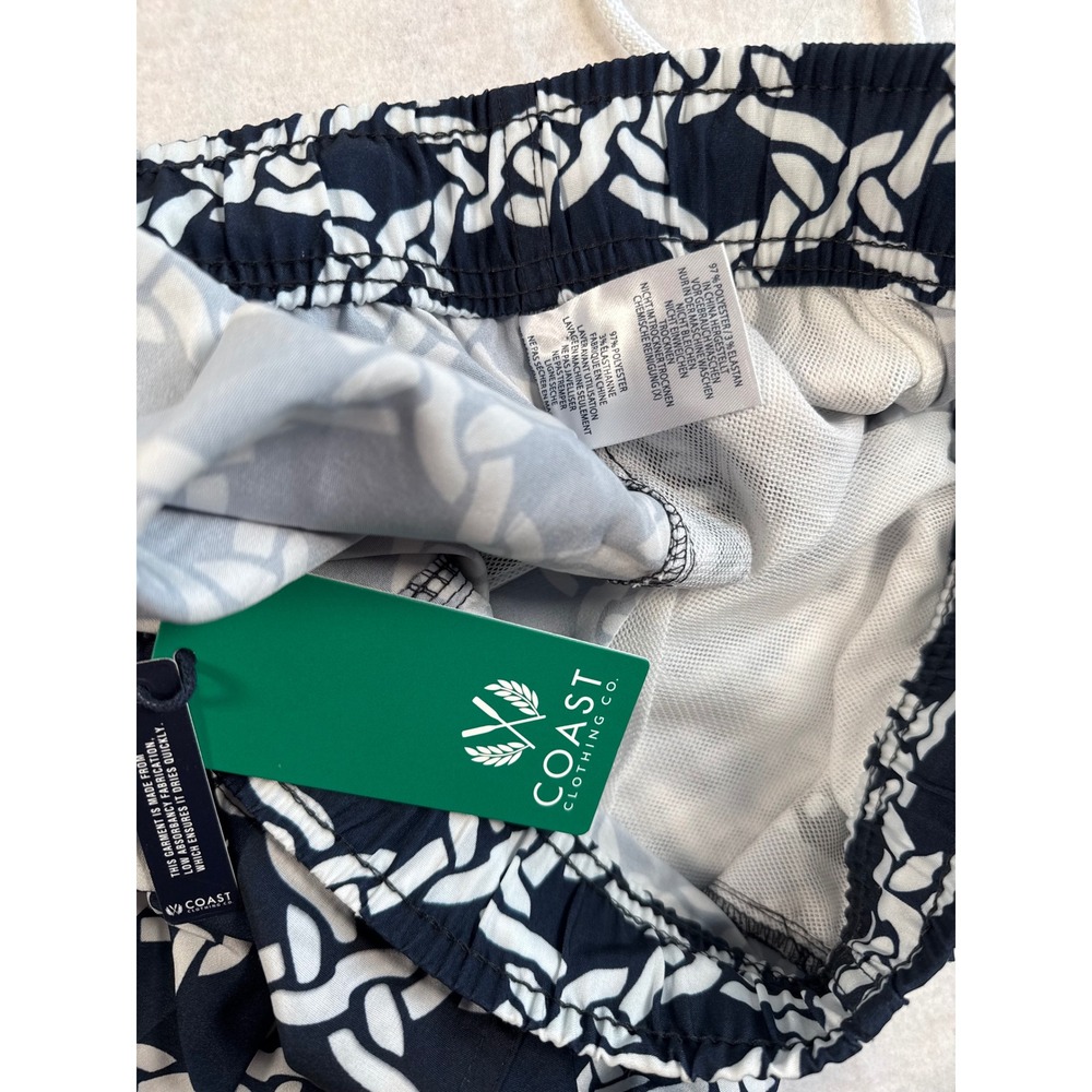 Coast Clothing Co Shorts swim trunks Men Large navy White Chain Link quick dry - Picture 10 of 11